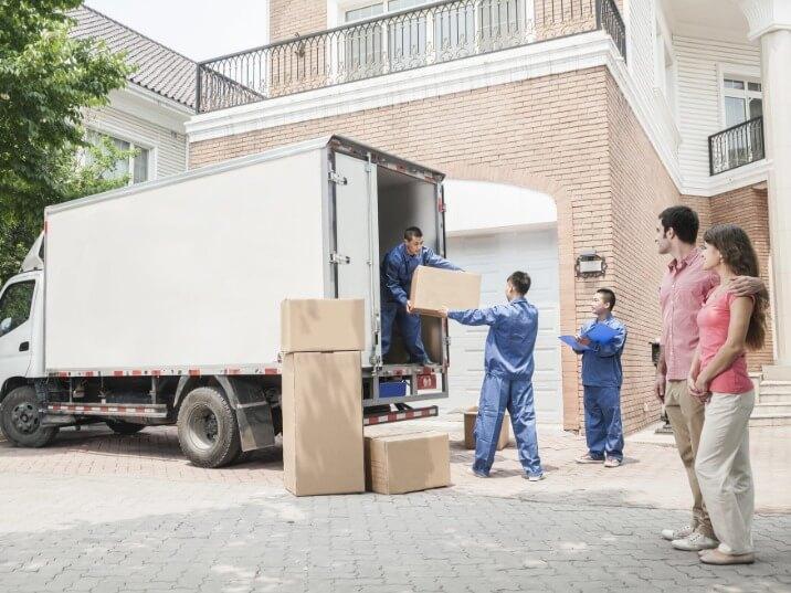 residential moving with a professional moving team in Southold NY